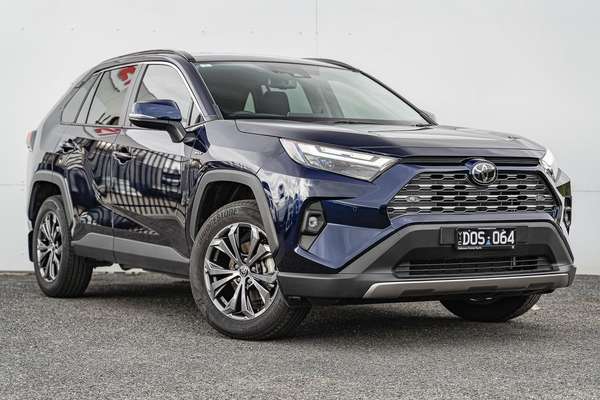 2025 Toyota RAV4 GXL AXAH52R