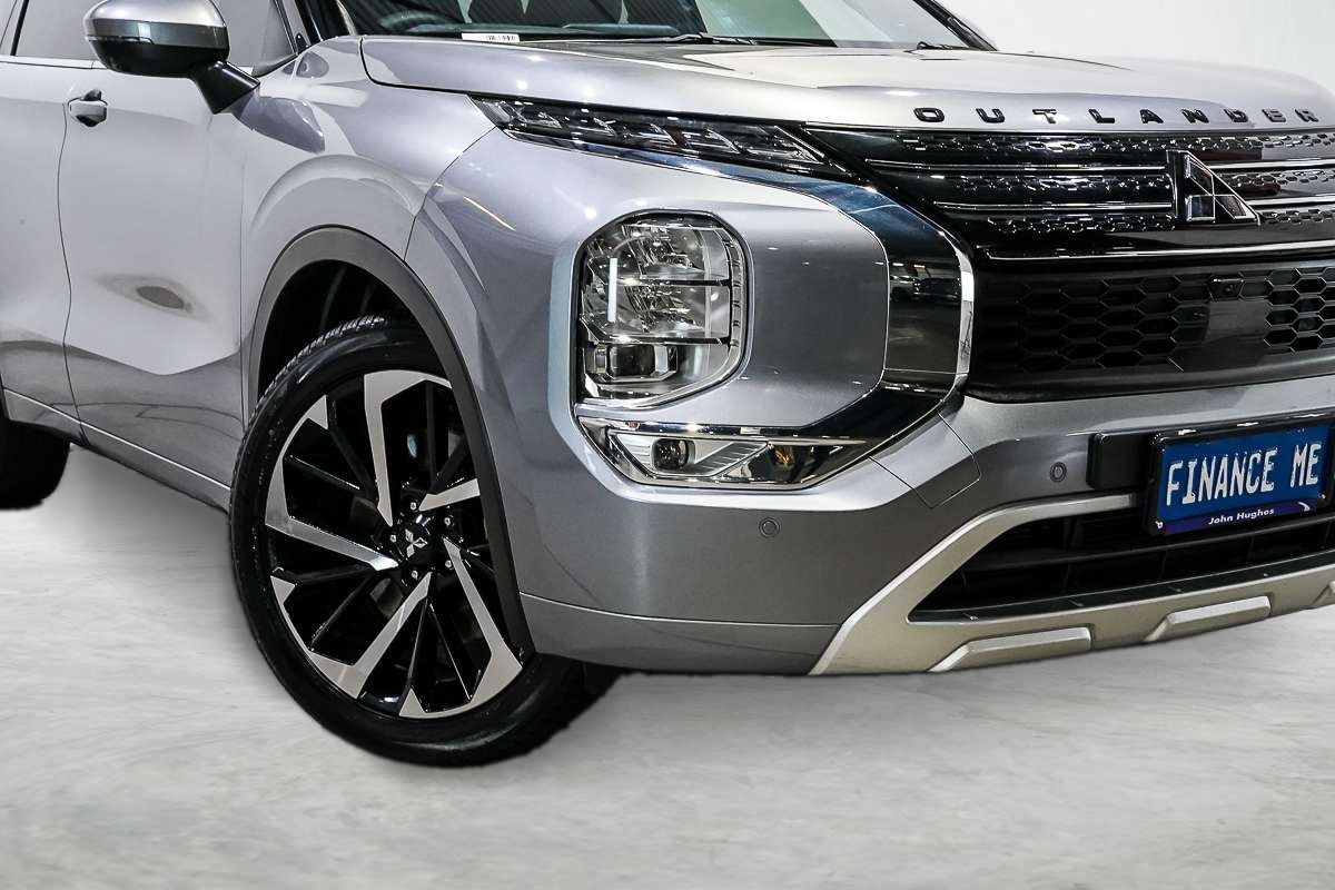 2023 Mitsubishi Outlander Exceed Tourer ZM