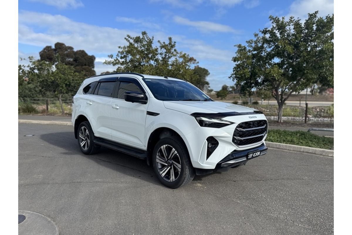 2025 Isuzu MU-X LS-T