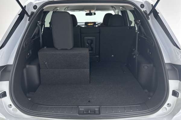 2024 Mitsubishi Outlander LS ZM thumb-20