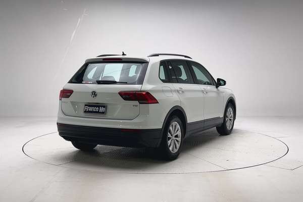 2017 Volkswagen Tiguan 110TSI Trendline 5N thumb-6