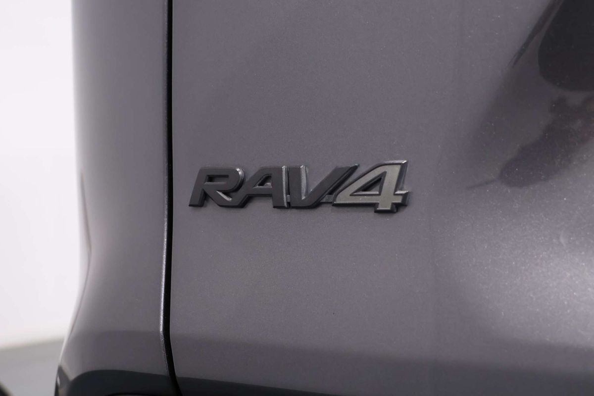 2019 Toyota RAV4 Edge AXAA54R