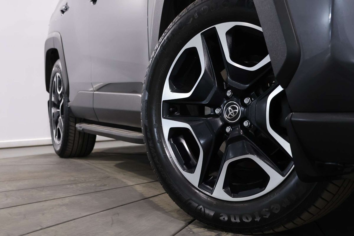 2019 Toyota RAV4 Edge AXAA54R