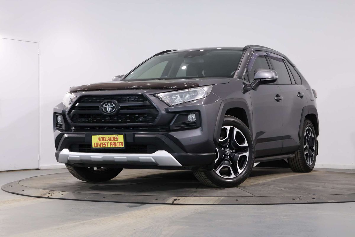 2019 Toyota RAV4 Edge AXAA54R