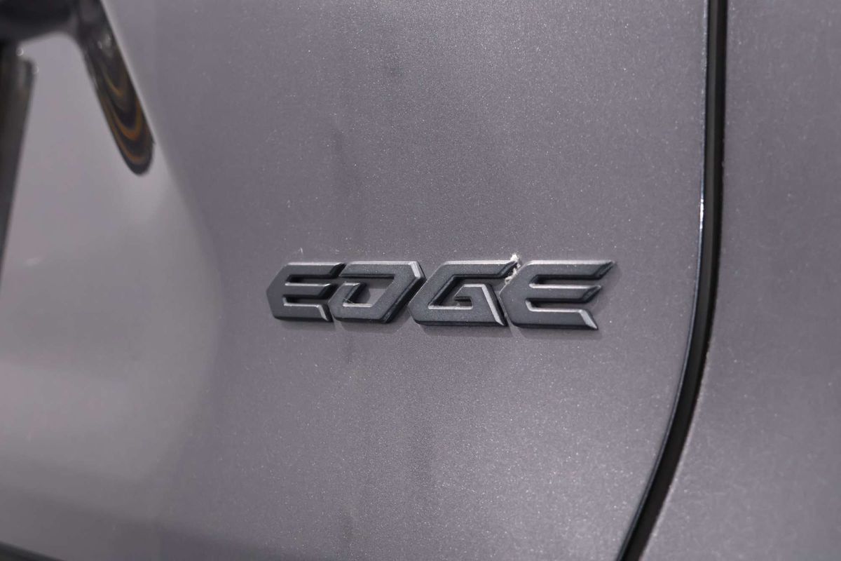 2019 Toyota RAV4 Edge AXAA54R