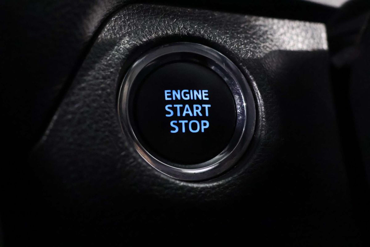 2019 Toyota RAV4 Edge AXAA54R