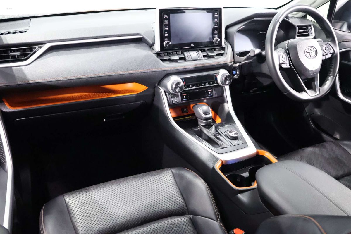 2019 Toyota RAV4 Edge AXAA54R