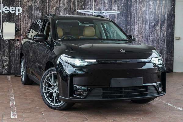 2026 Leapmotor C10 Design LR B11