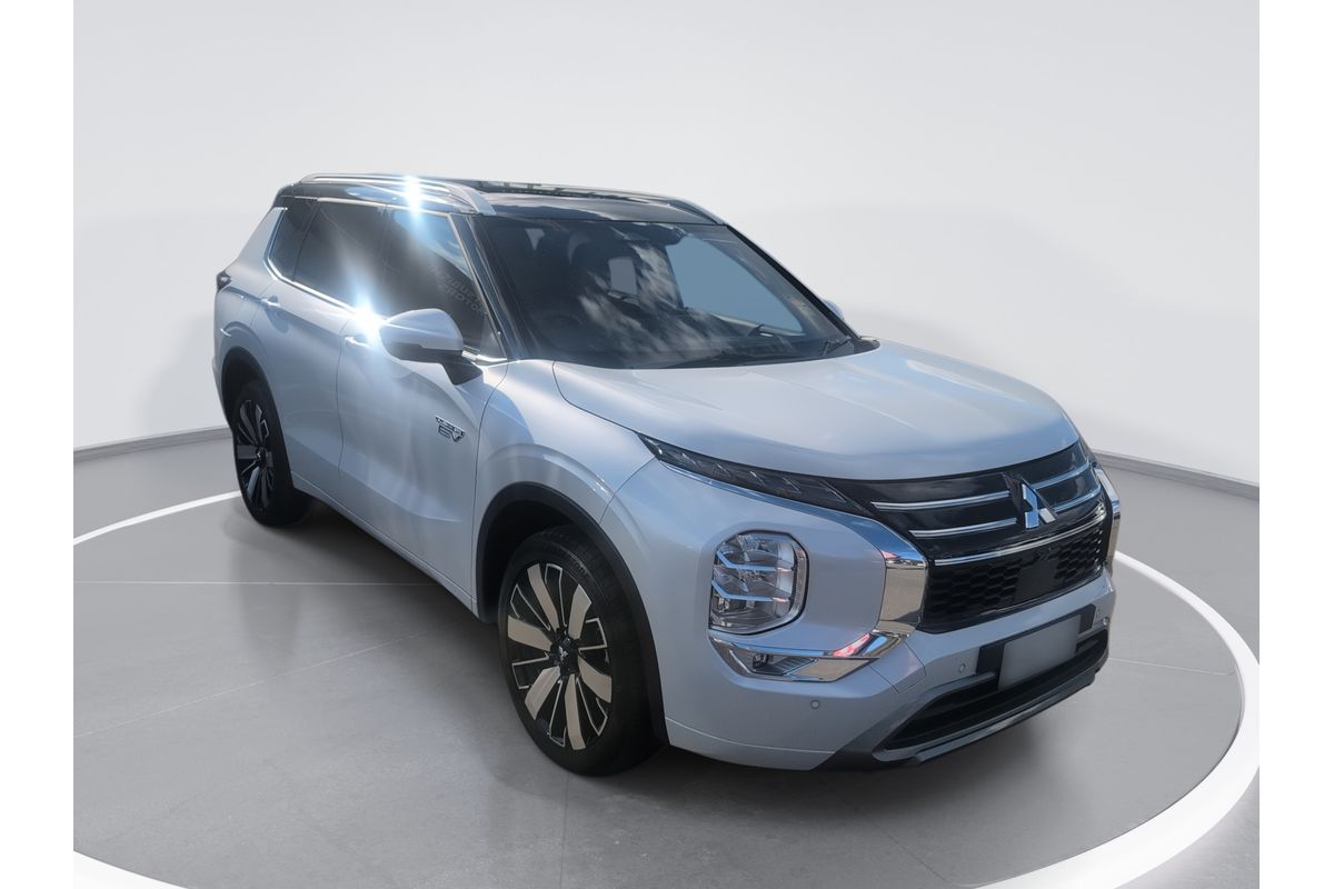2025 Mitsubishi Outlander PHEV Exceed Tourer ZM
