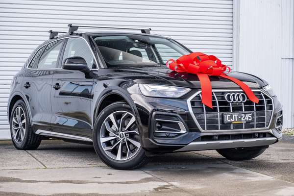 2022 Audi Q5 35 TDI FY