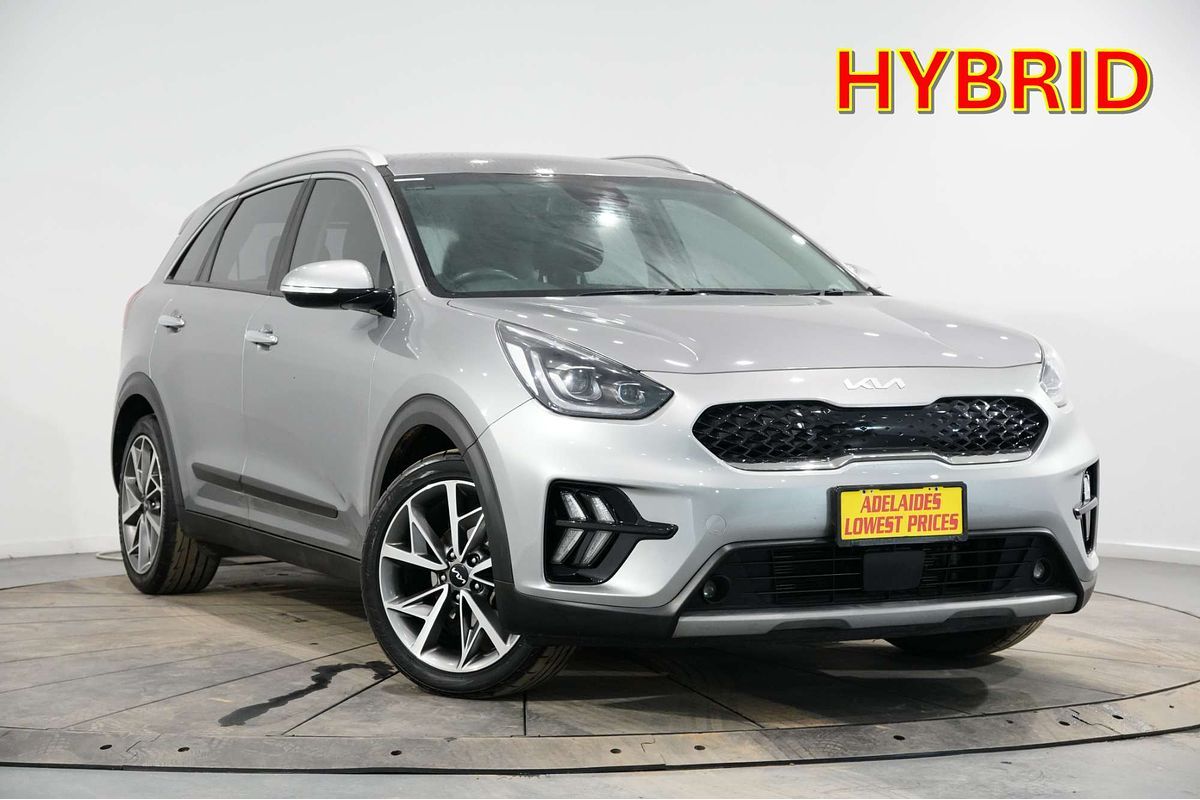 2022 Kia Niro Hybrid Sport DE