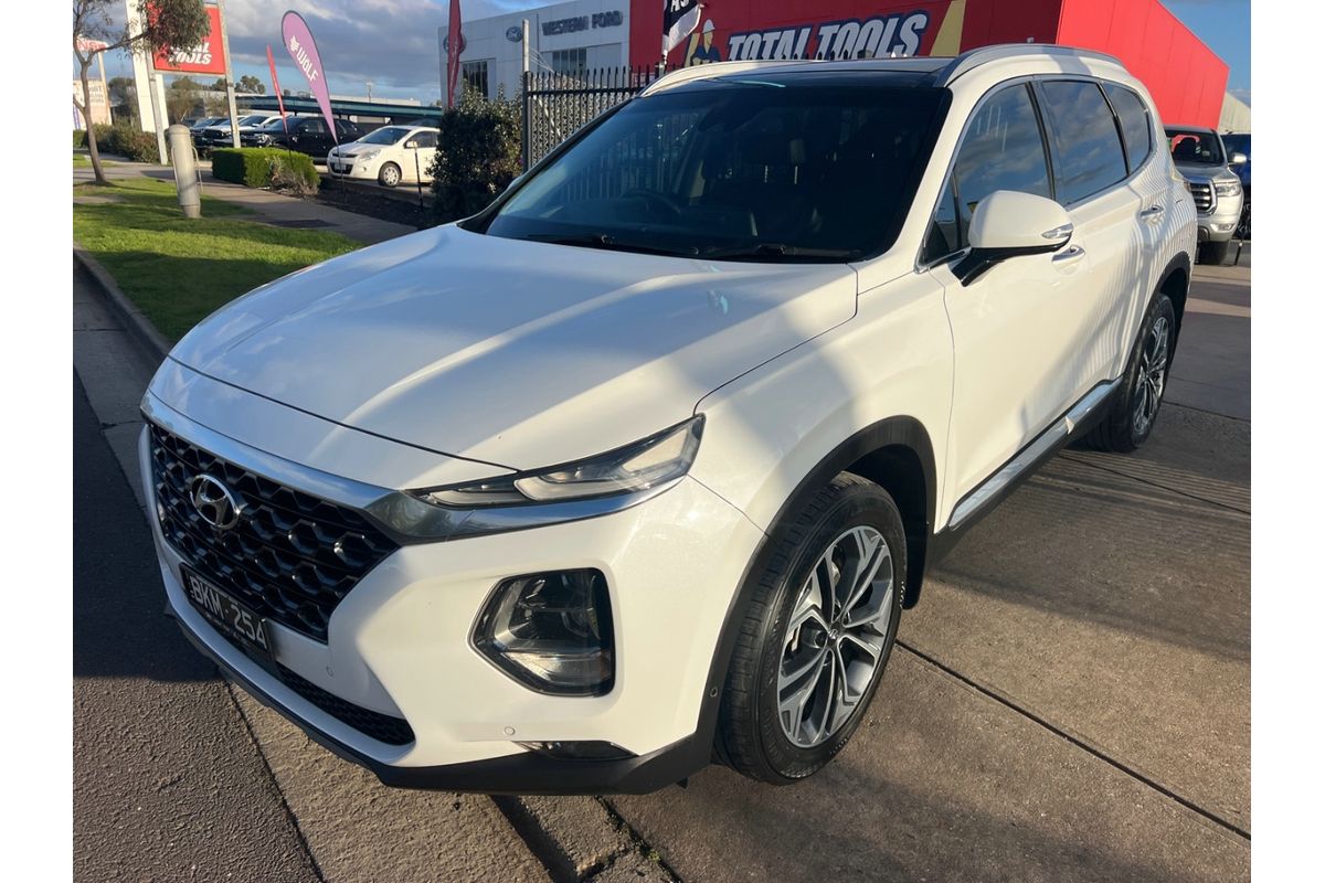 2019 Hyundai Santa Fe Highlander TM image 3