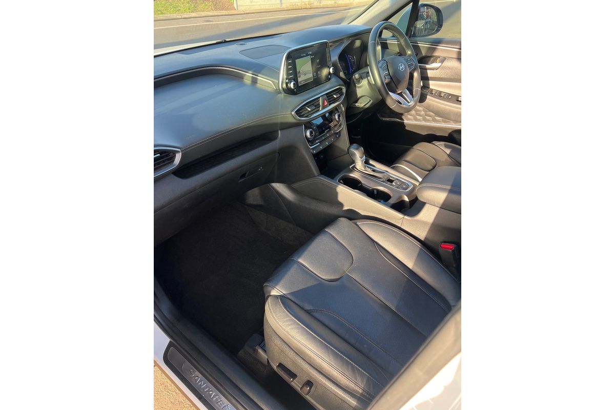 2019 Hyundai Santa Fe Highlander TM image 12