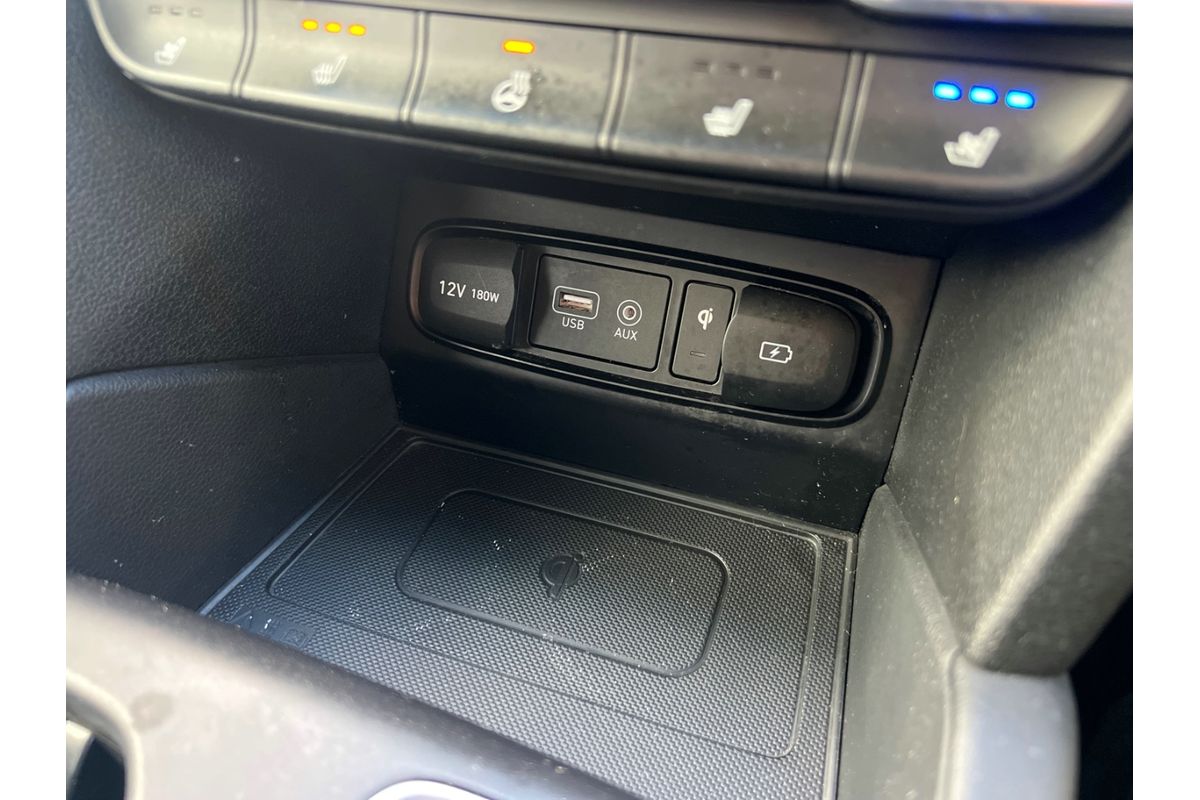 2019 Hyundai Santa Fe Highlander TM image 19