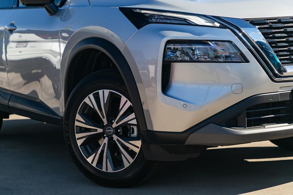 2025 Nissan X-TRAIL ST-L T33
