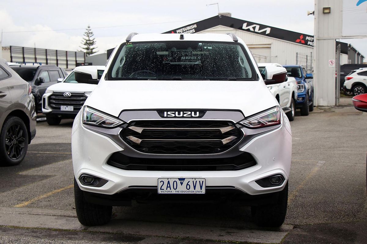 2024 Isuzu MU-X LS-T