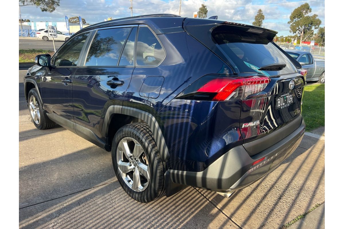 2020 Toyota RAV4 GXL AXAH52R image 4