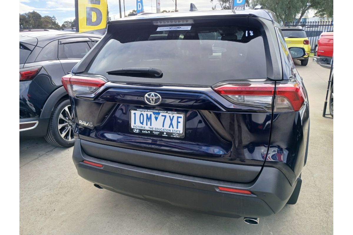 2019 Toyota RAV4 GXL MXAA52R image 5