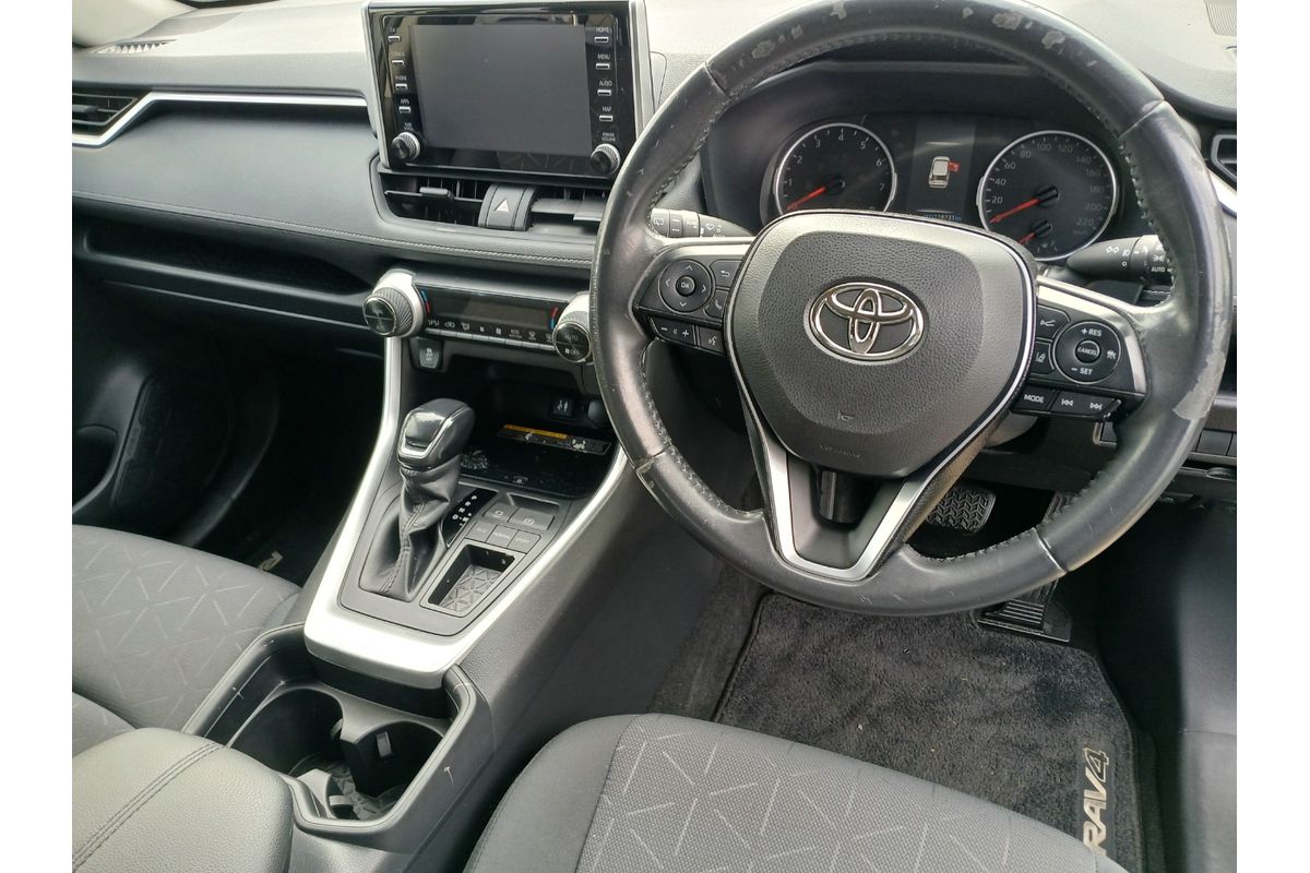 2019 Toyota RAV4 GXL MXAA52R image 10
