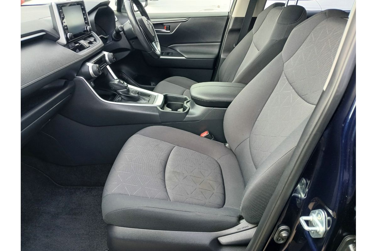 2019 Toyota RAV4 GXL MXAA52R image 18