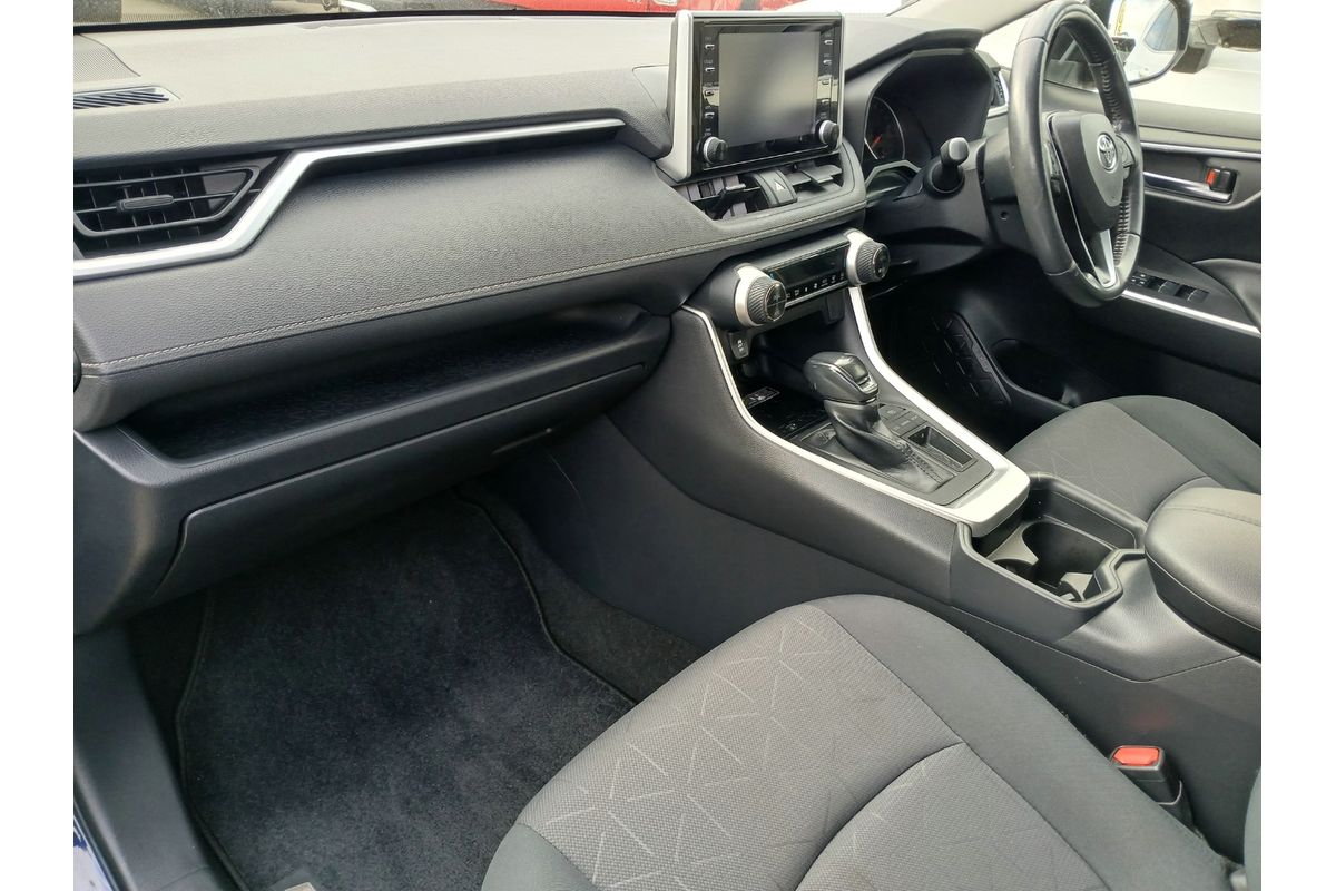 2019 Toyota RAV4 GXL MXAA52R image 19