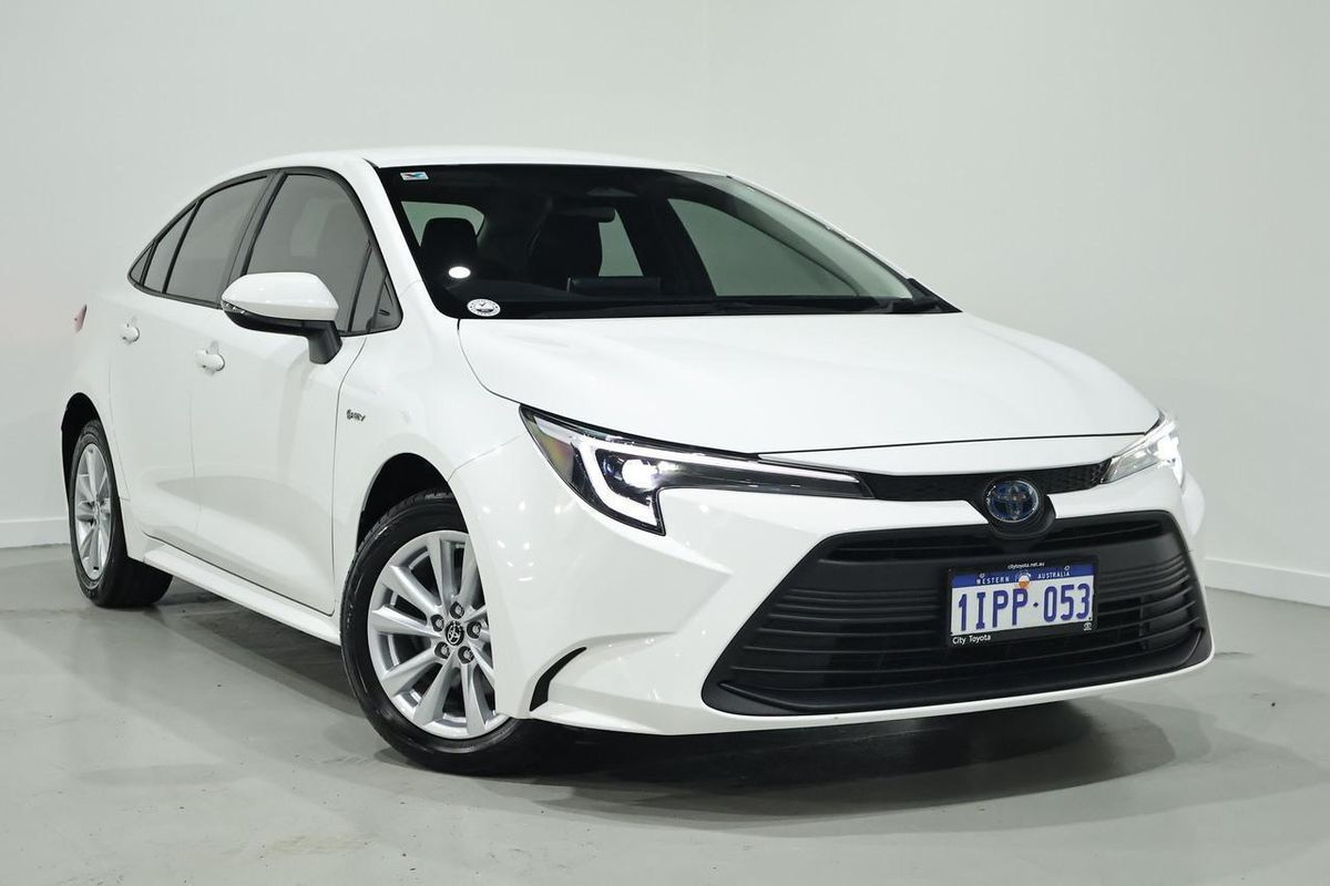 2025 Toyota Corolla Ascent Sport Hybrid ZWE219R