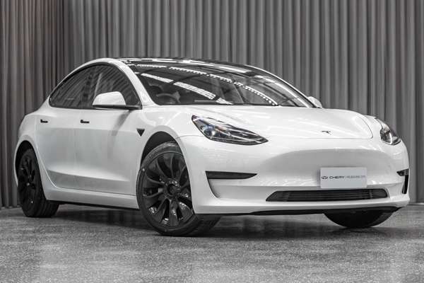 2023 Tesla Model 3 Rear-Wheel Drive
