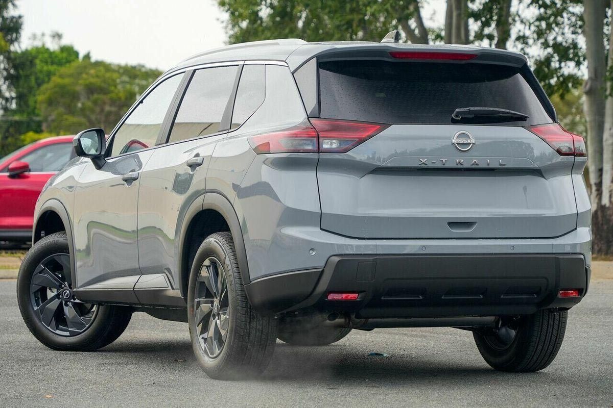 2026 Nissan X-TRAIL ST-L T33
