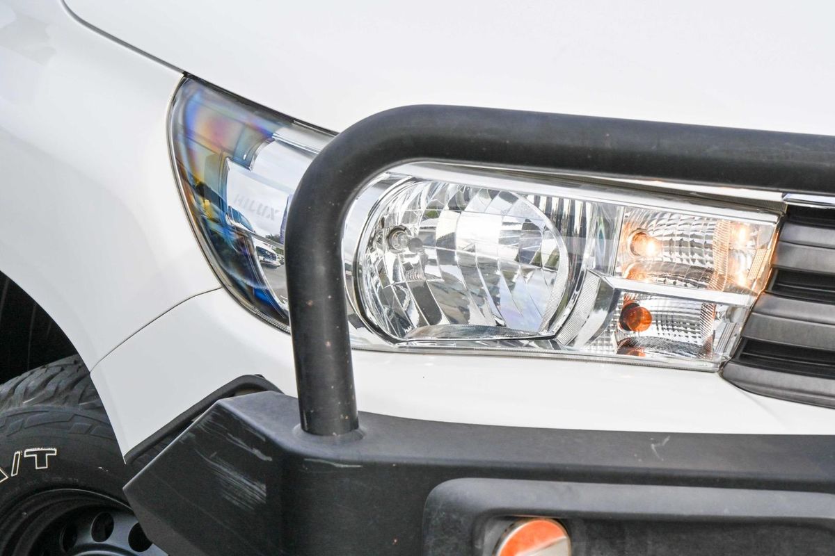 2016 Toyota Hilux SR GUN126R 4X4