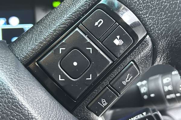 2020 Toyota Hilux SR5 GUN126R 4X4 thumb-17