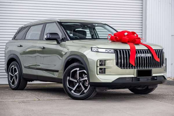 2025 OMODA JAECOO J7 Track