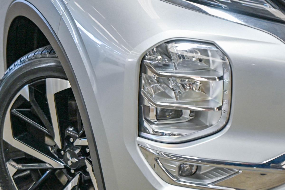 2023 Mitsubishi Outlander Aspire ZM