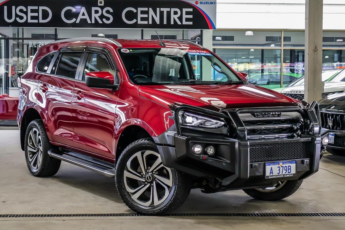 2022 Isuzu MU-X LS-T