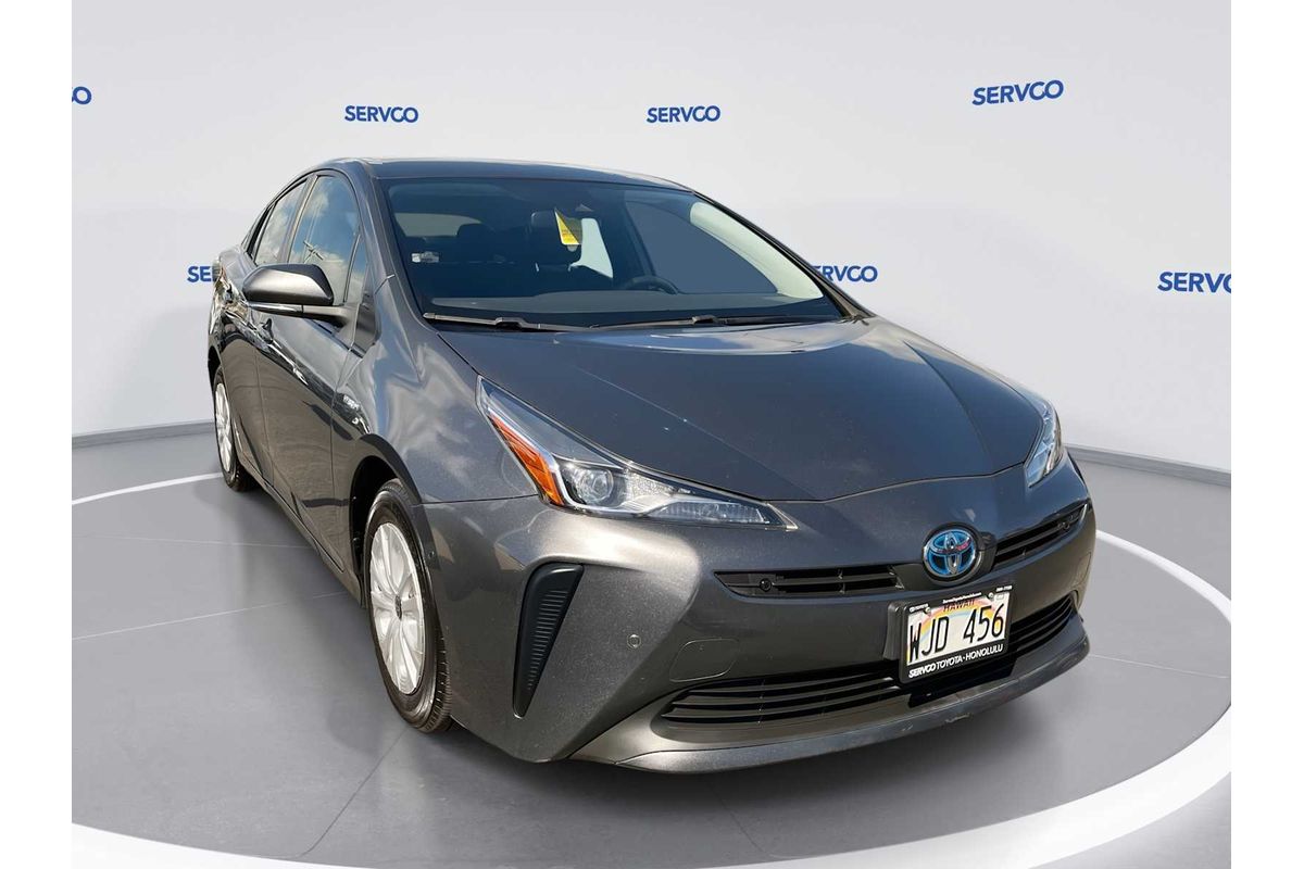 2022 Toyota Prius LE