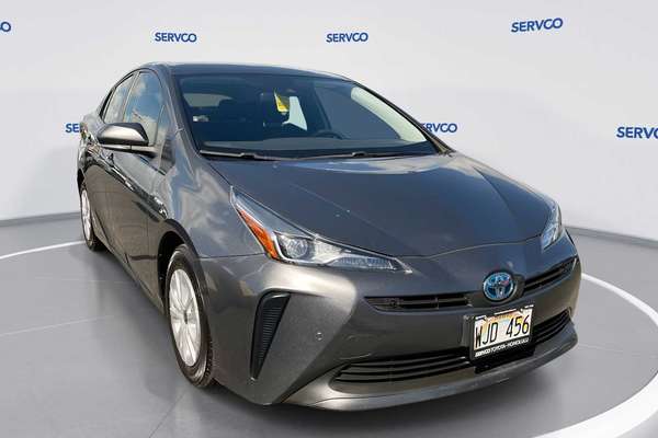 2022 Toyota Prius LE