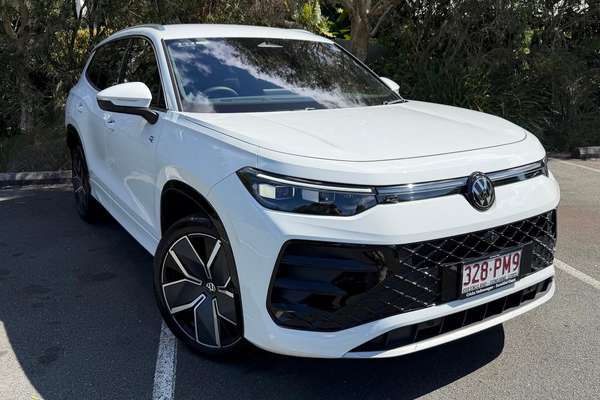 2025 Volkswagen Tayron 195TSI R-Line R4
