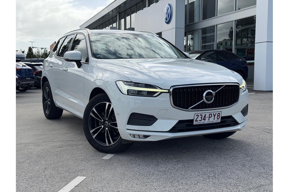 2020 Volvo XC60 D4 Momentum