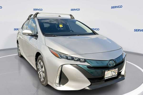 2020 Toyota Prius XLE