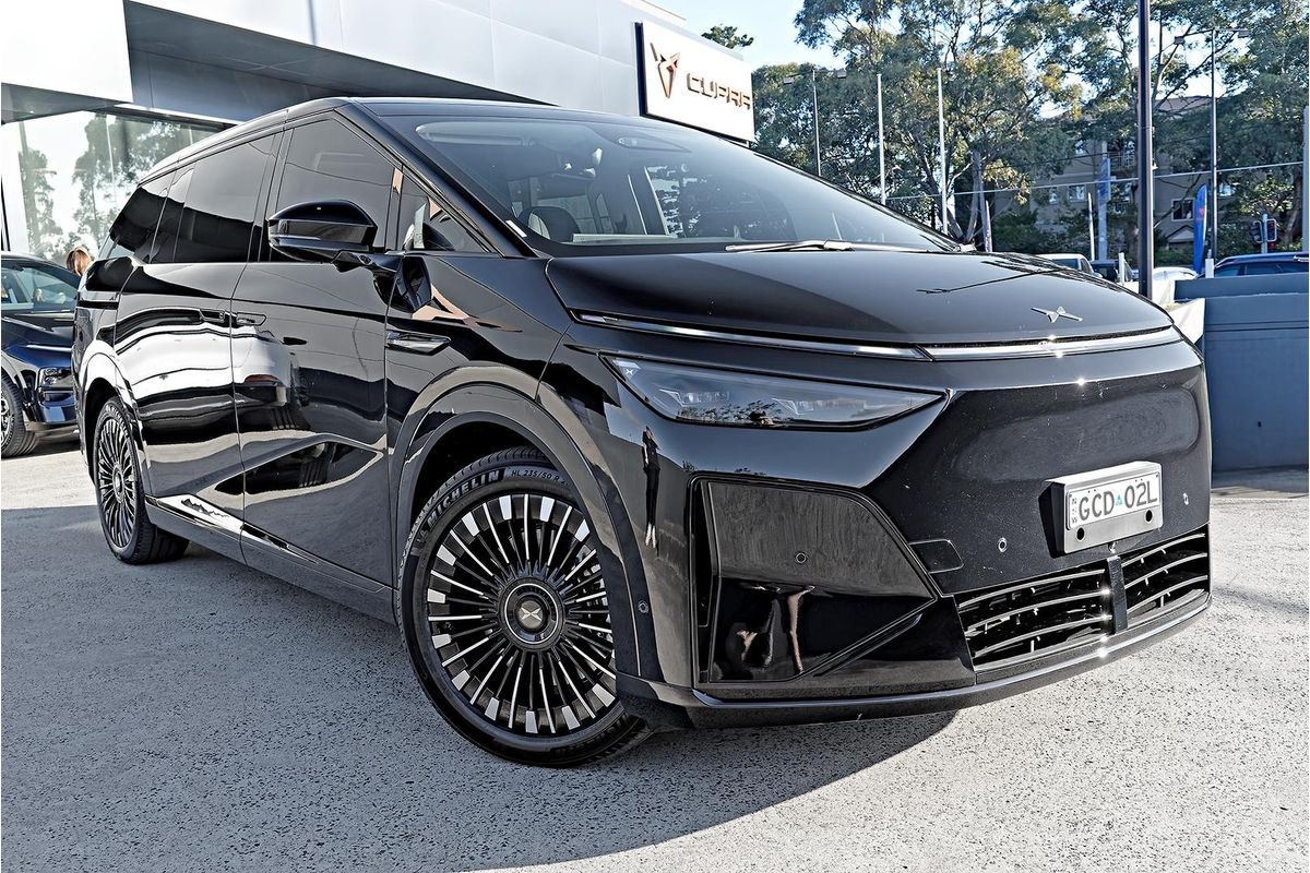 2026 XPENG X9 Standard Range
