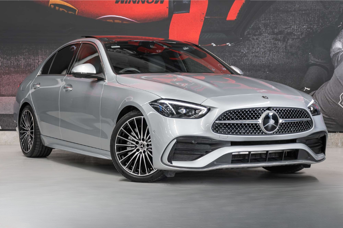 2024 Mercedes-Benz C-Class C300 W206