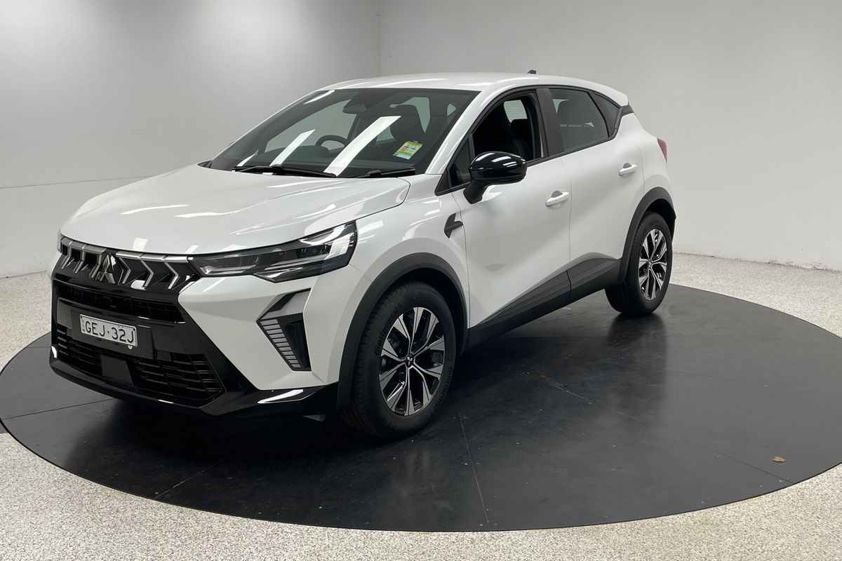 2025 Mitsubishi ASX LS XE