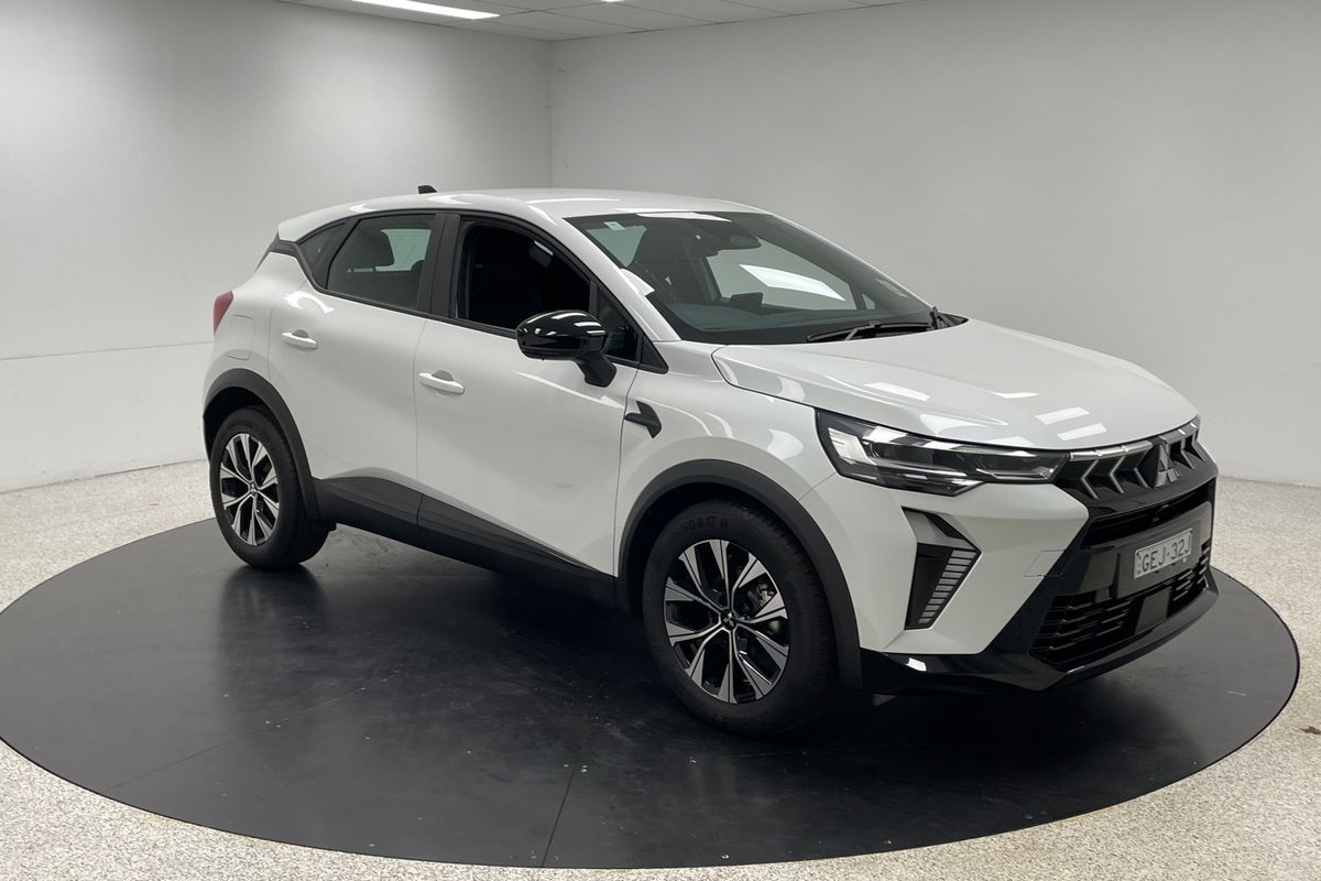 2025 Mitsubishi ASX LS XE