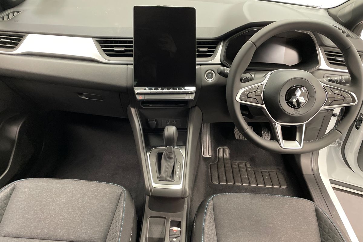 2025 Mitsubishi ASX LS XE