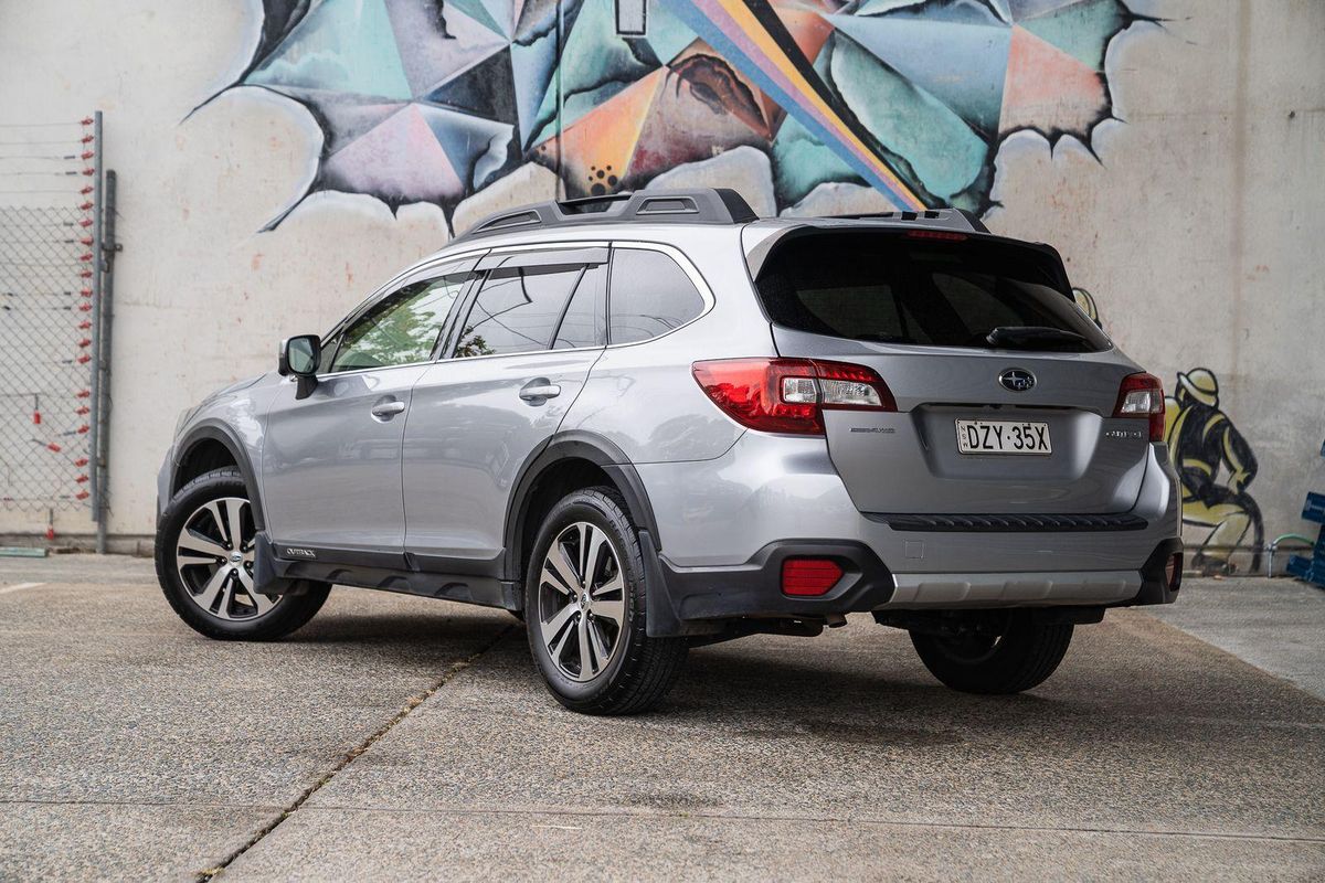 2018 Subaru Outback 2.5i Premium 5GEN