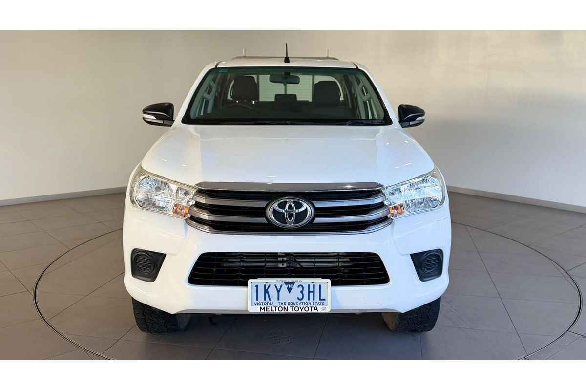 2017 Toyota Hilux SR GUN126R 4X4