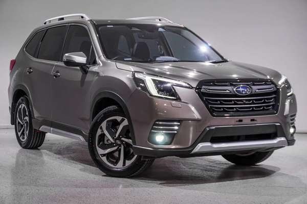 2022 Subaru Forester 2.5i-S S5