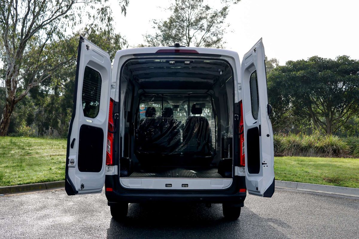 2025 LDV Deliver 9 MWB Mid Roof MWB Mid Roof image 13