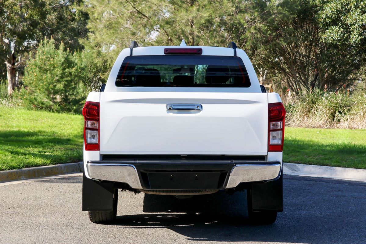 2019 Isuzu D-MAX LS-T High Ride Rear Wheel Drive image 10