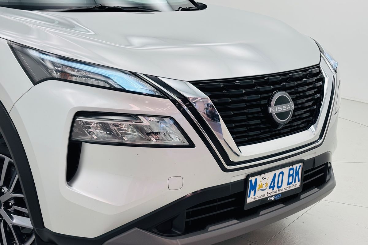 2024 Nissan X-TRAIL ST T33