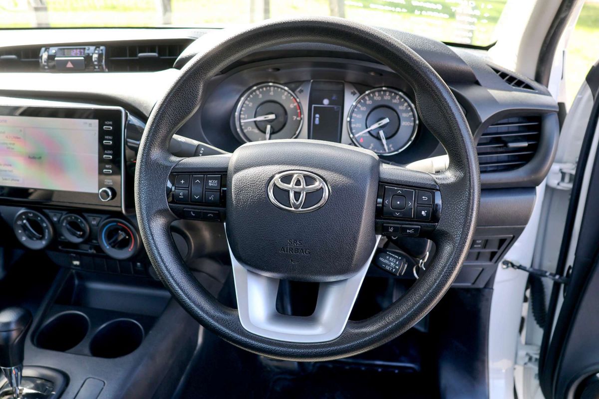 2022 Toyota Hilux Workmate TGN121R Rear Wheel Drive image 9